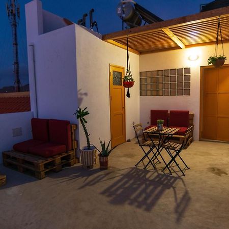 Apartamento Augusta Amwilla Guesthouse منديلو المظهر الخارجي الصورة